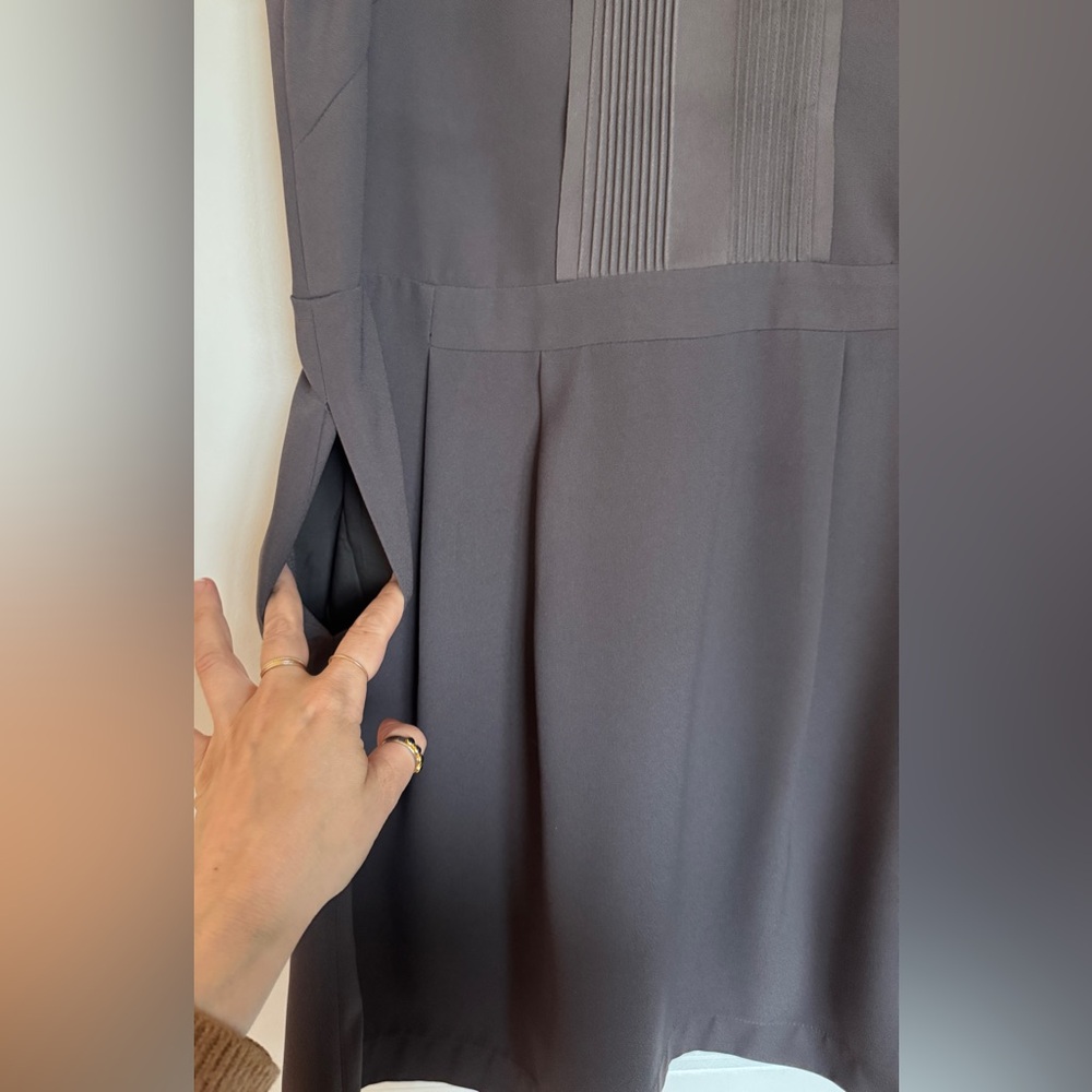 MADEWELL Pintuck Bib Front Gray Dress with POCKETS! Size 14, Like New, No Flaws! - Picture 4 of 10